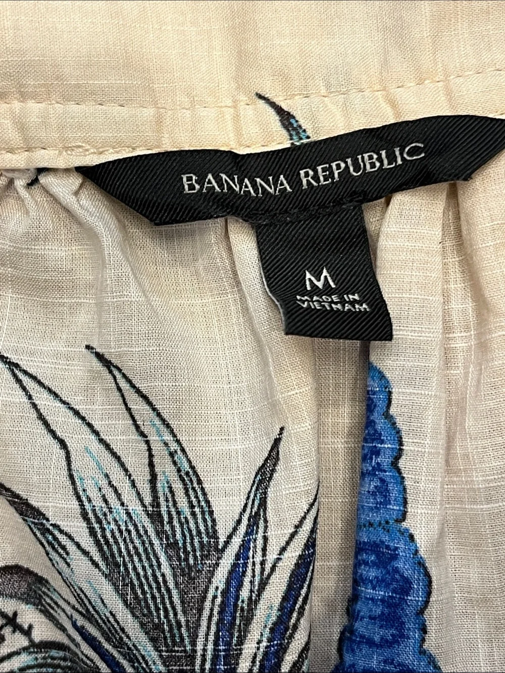 Banana Republic Cream and Blue Floral Square Neck Puff Sleeve Blouse 100% Cotton